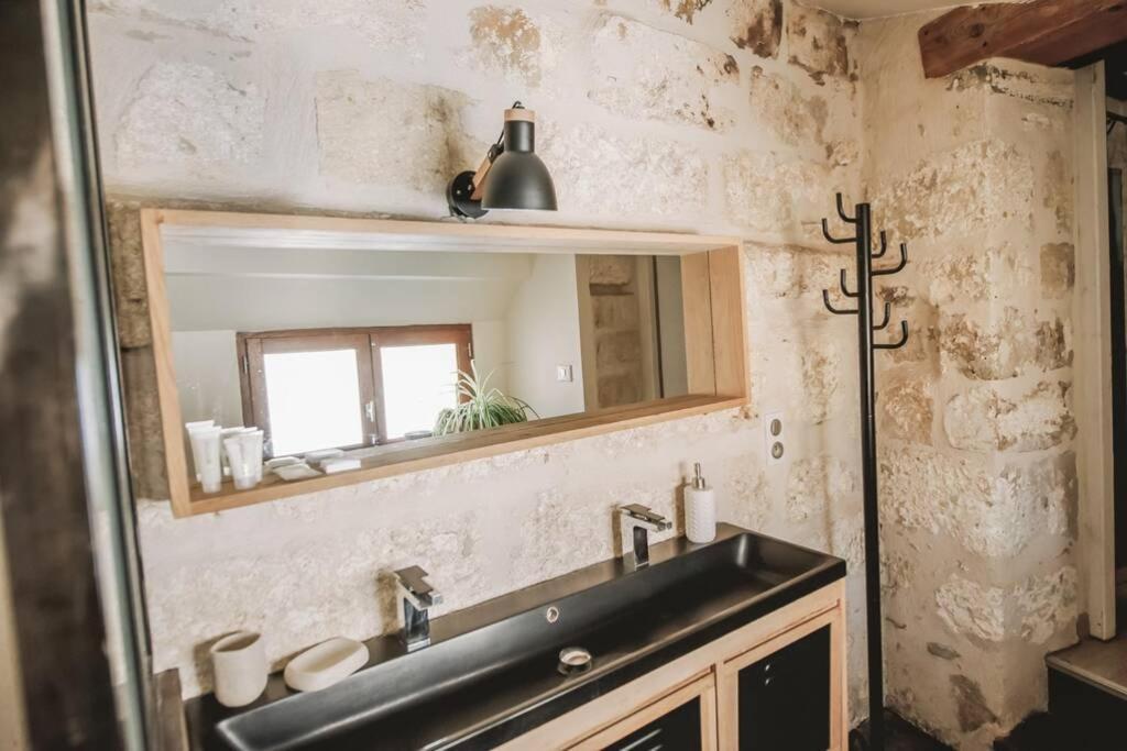 Duplex Climatise Centre Ancien 7Min A Pied Du Palais 6 Couchages Apartment Avignon Bagian luar foto